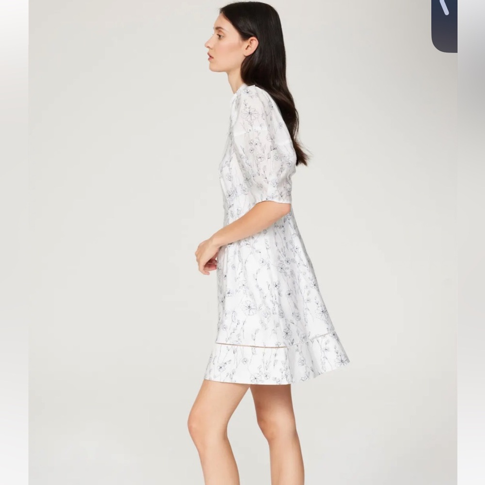 Club Monaco White and Blue Floral Puff Sleeve Dress
